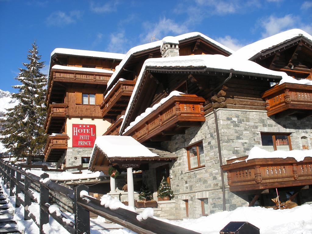 Hotel Petit Prince Antagnod Exterior foto
