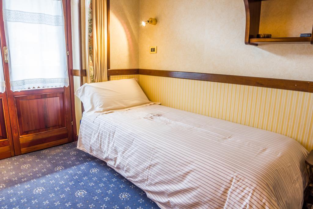 Hotel Petit Prince Antagnod Exterior foto